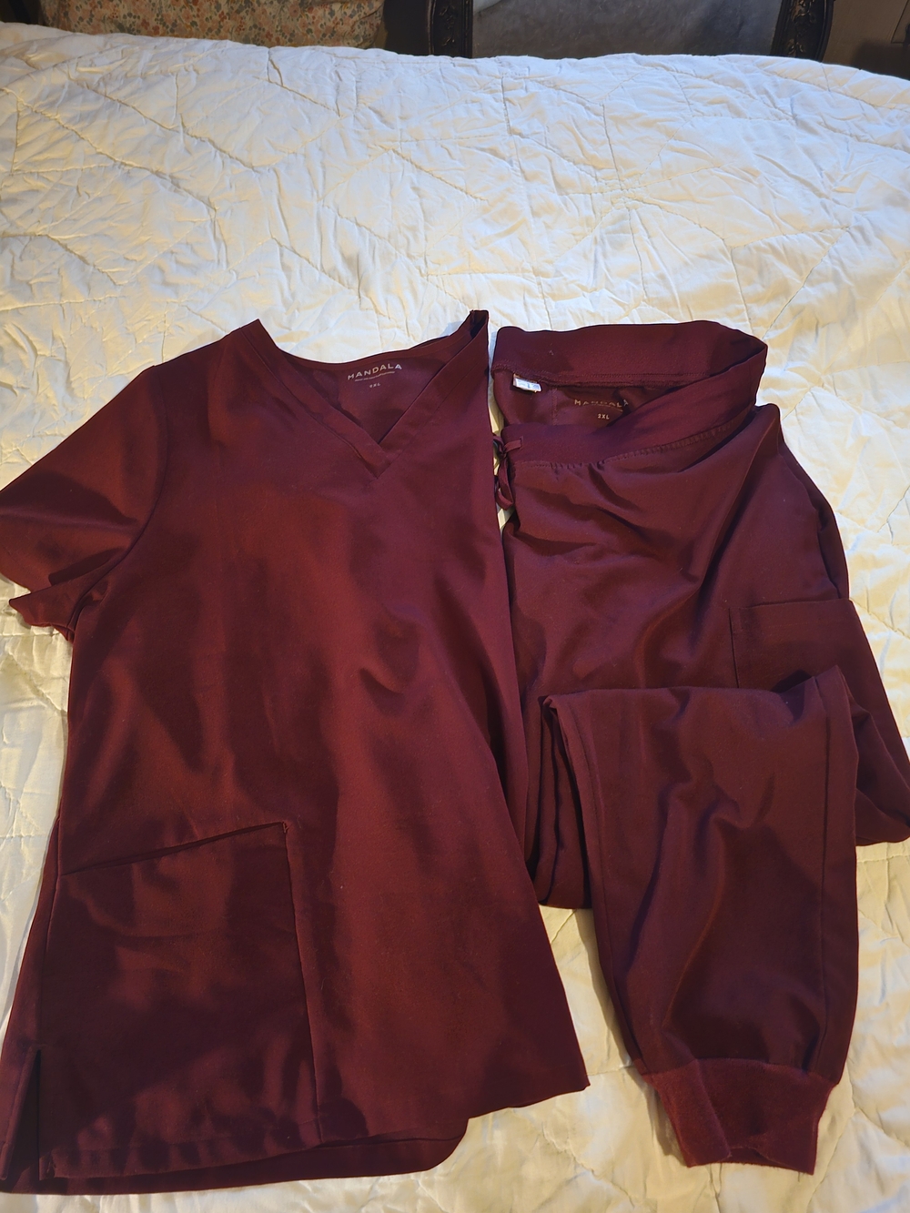 Mandala Women's Scrub Set 2xl